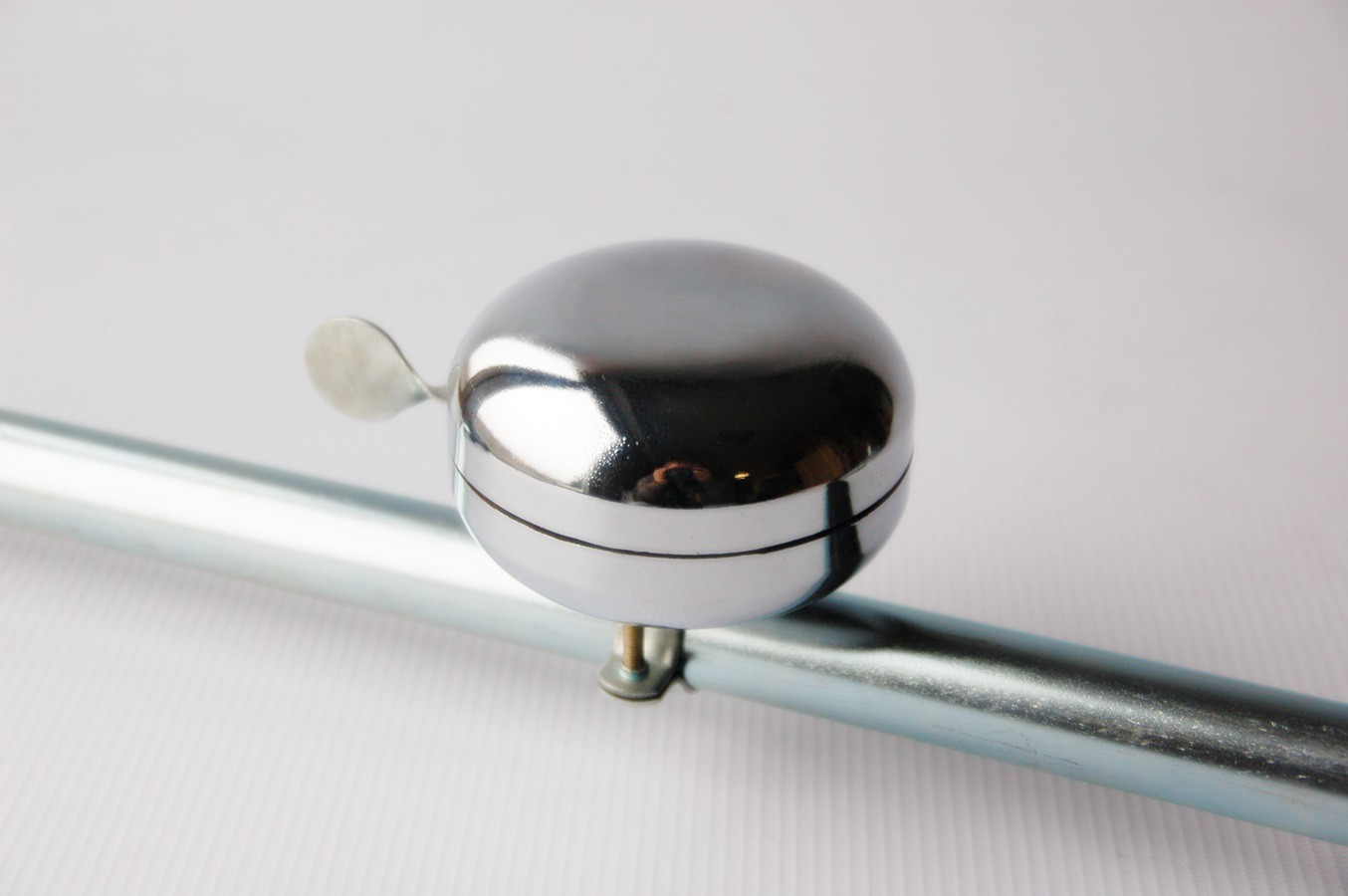 Dzwonek Jet 80mm metalowy retro B280- ch