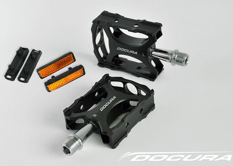 Pedały DOCURA PC926 MASZYNOWE 256g 2 kolory